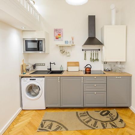 Pinkova Apartments Praha Bagian luar foto