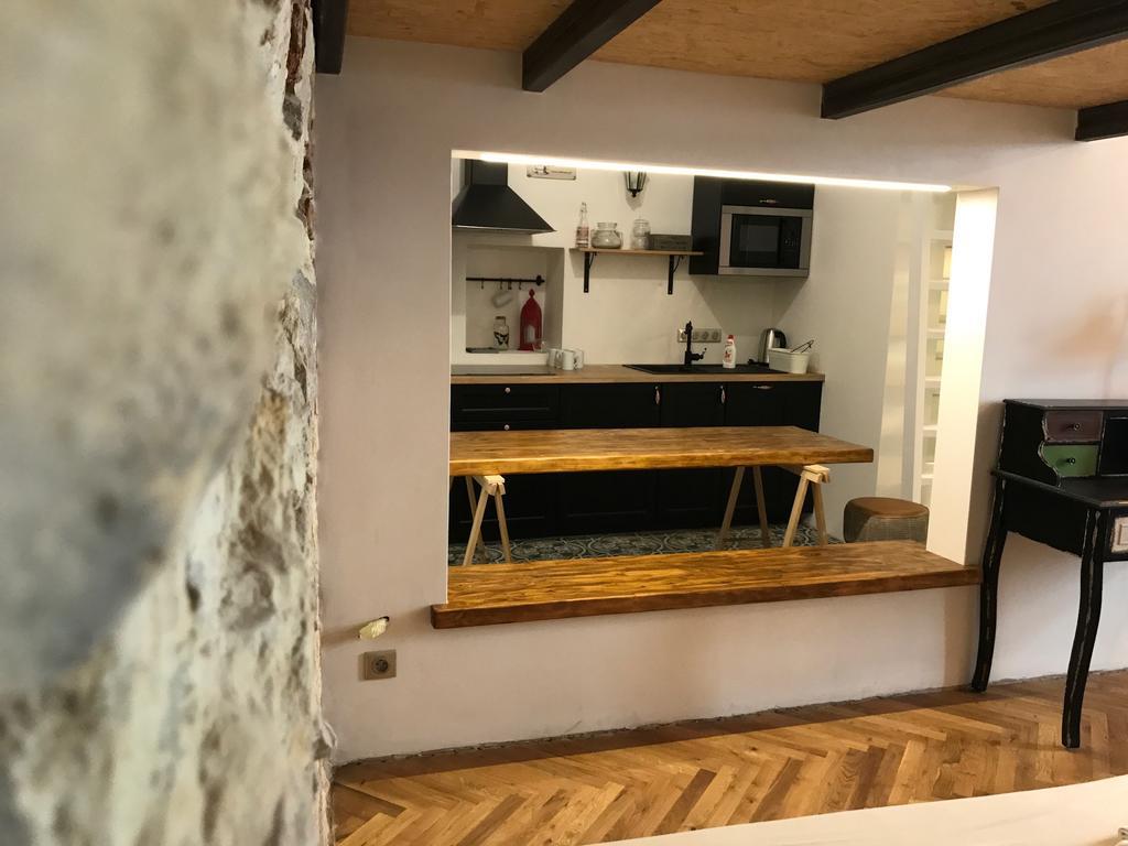 Pinkova Apartments Praha Bagian luar foto