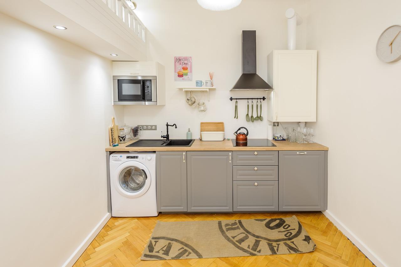 Pinkova Apartments Praha Bagian luar foto