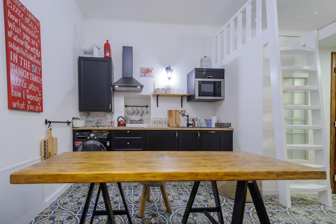 Pinkova Apartments Praha Bagian luar foto